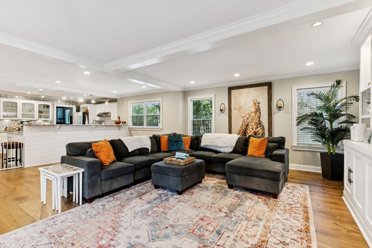 509 W 2nd South Street Photo 18