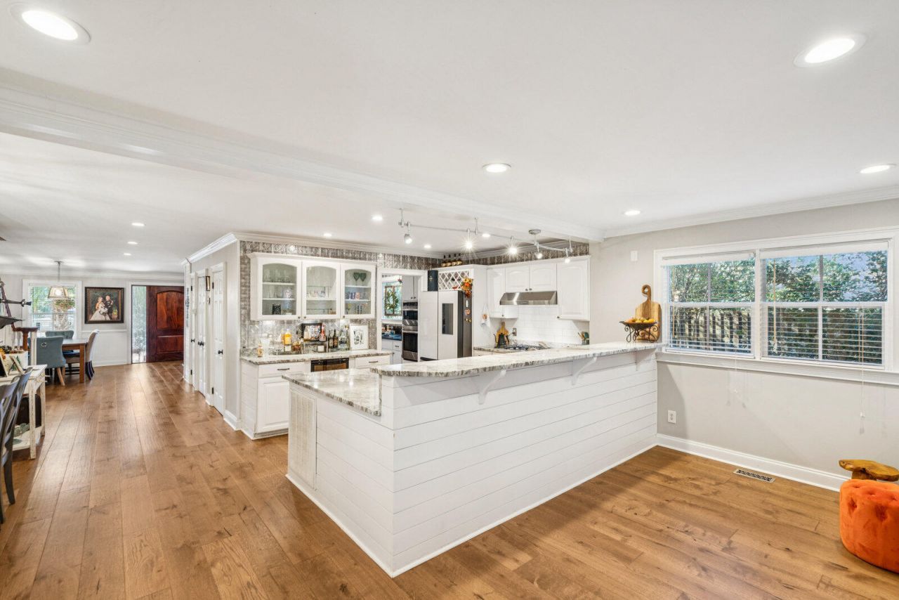 509 W 2nd South Street Photo 24