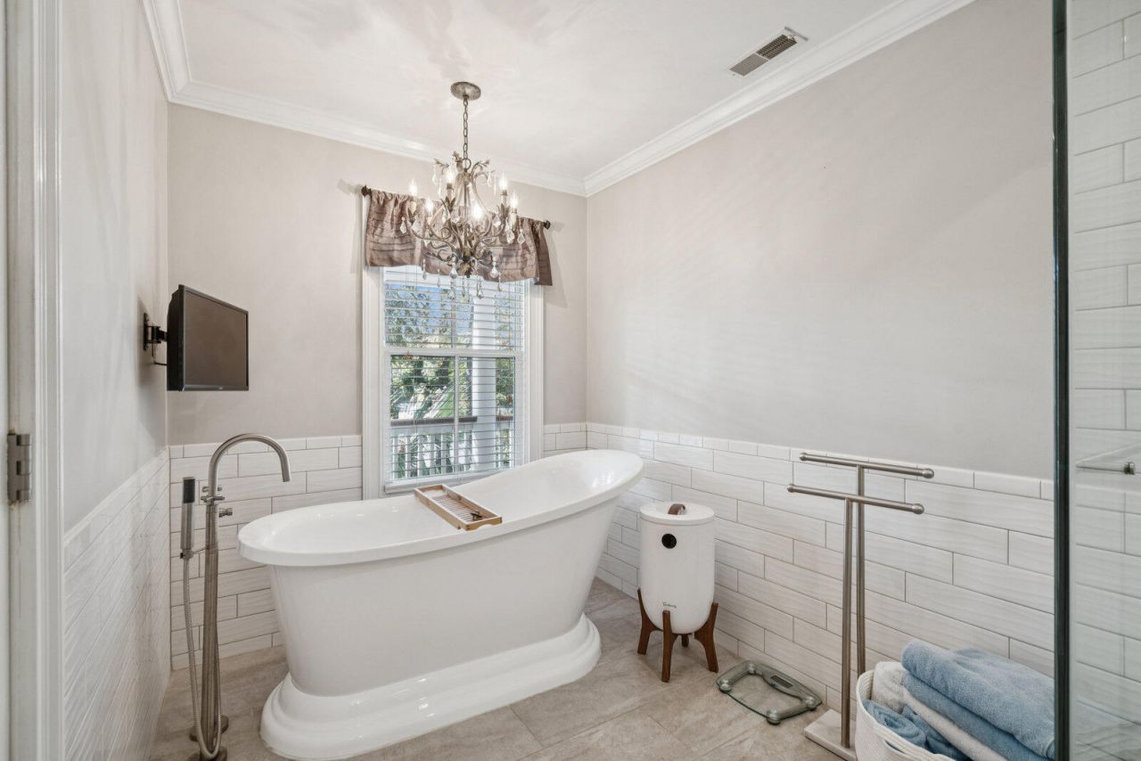 509 W 2nd South Street Photo 38