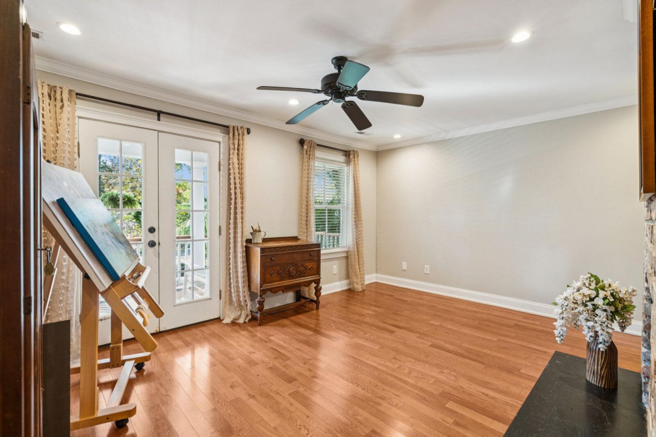 509 W 2nd South Street Photo 43