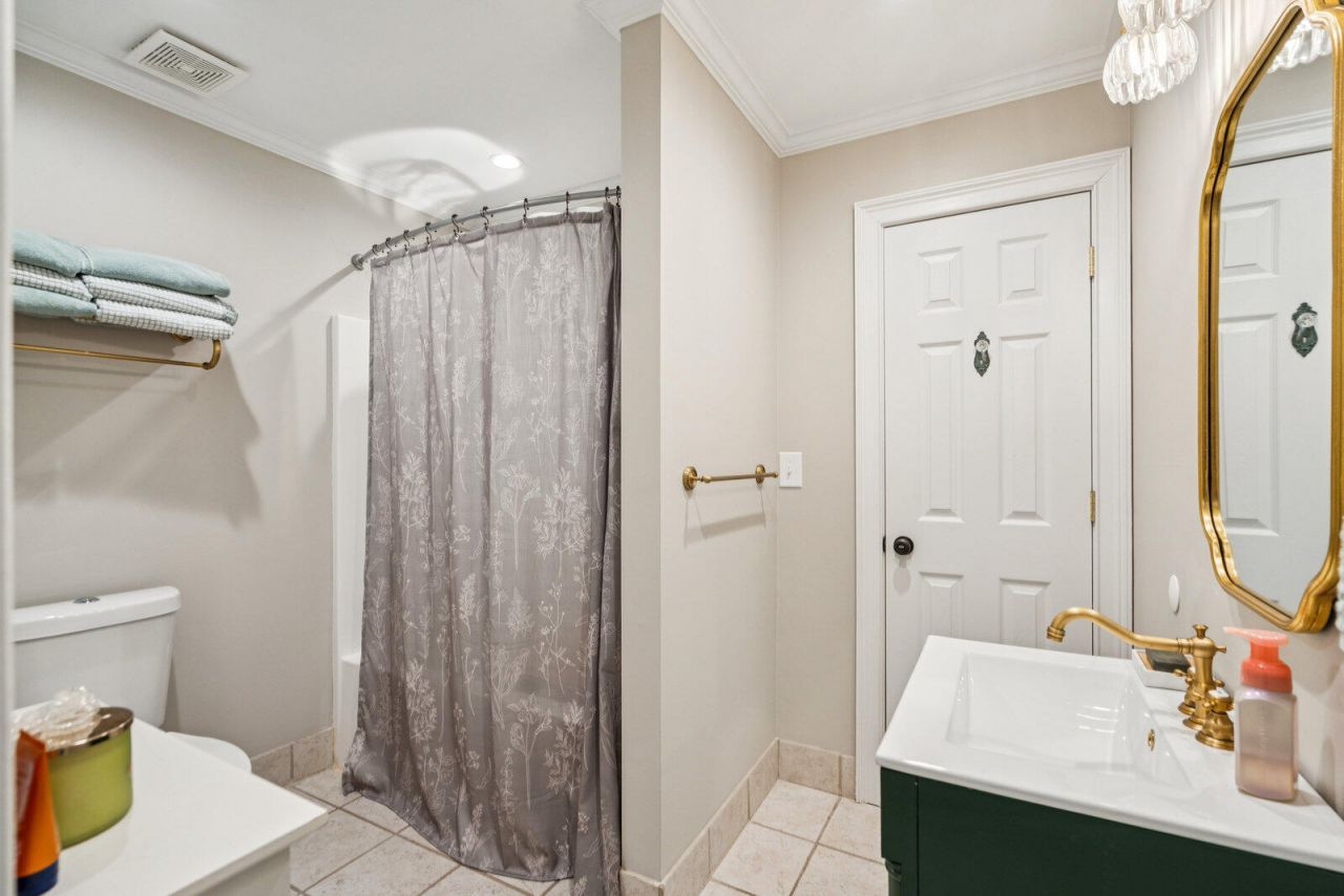 509 W 2nd South Street Photo 46