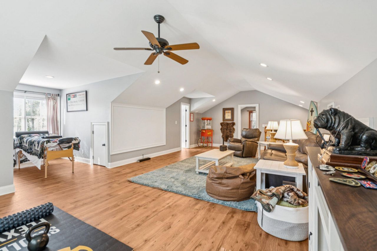 509 W 2nd South Street Photo 54