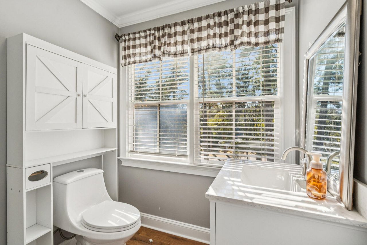 509 W 2nd South Street Photo 55