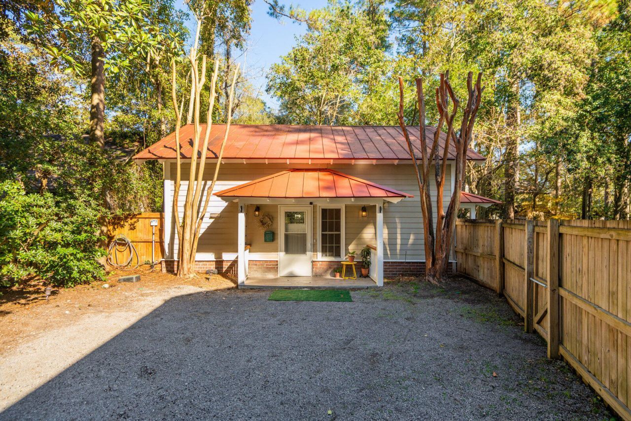 509 W 2nd South Street Photo 86