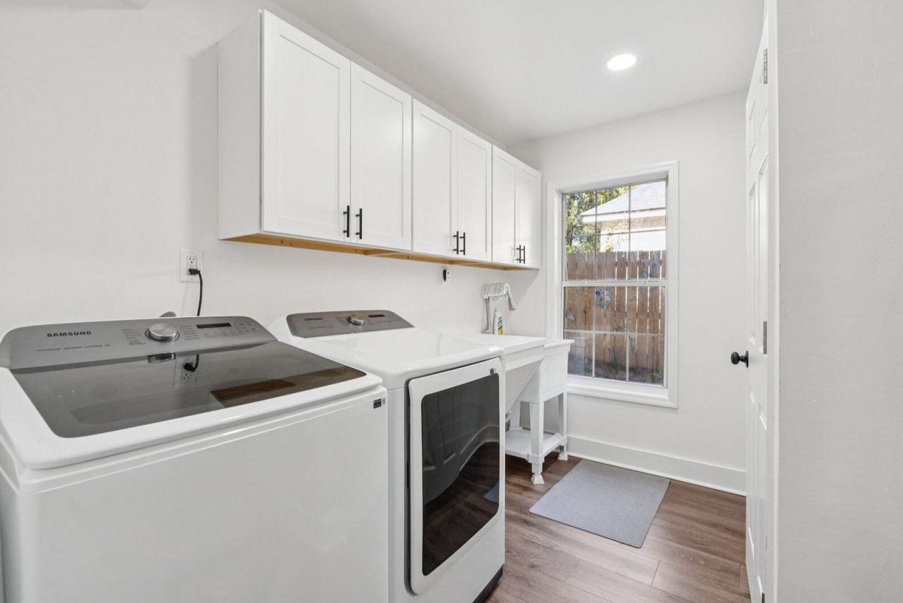 509 W 2nd South Street Photo 96