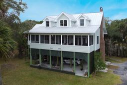 9715 Two Pines Road photo 4