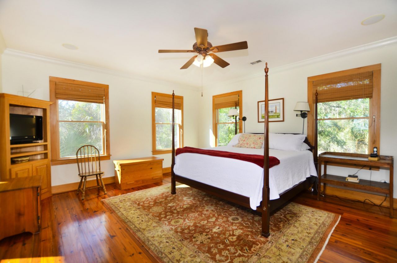 9715 Two Pines Road Photo 27