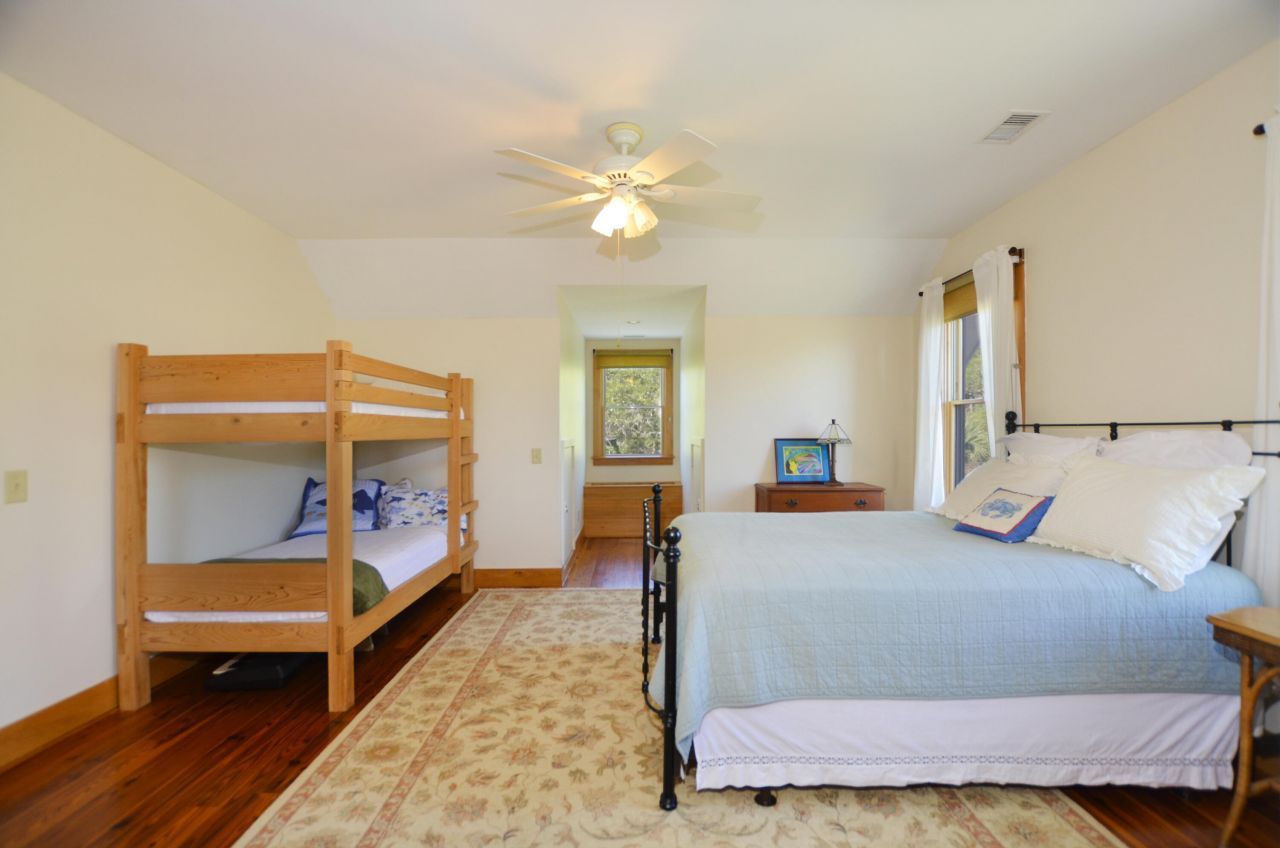 9715 Two Pines Road Photo 34