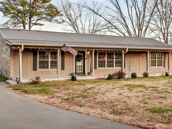 214 Eastside Dr, White House, TN 37188