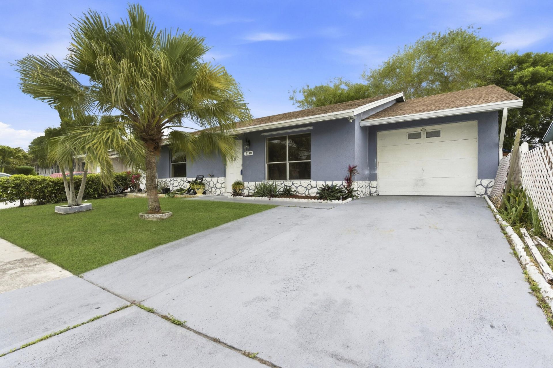 6130 Bluegrass Circle, Greenacres, FL 33463 Photo