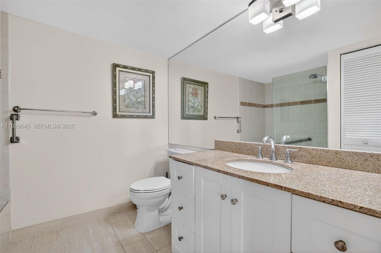 200 Leslie Dr, Unit 707, Hallandale Beach, FL 33009 Photo