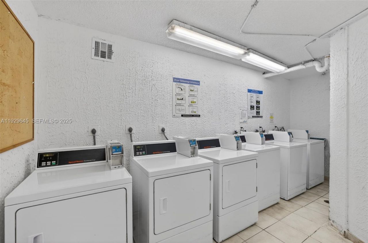 200 Leslie Dr, Unit 707, Hallandale Beach, FL 33009 Photo