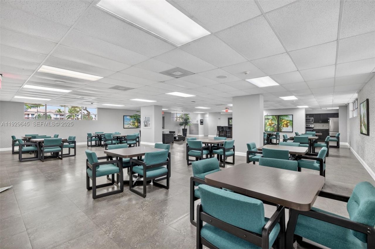 200 Leslie Dr, Unit 707, Hallandale Beach, FL 33009 Photo