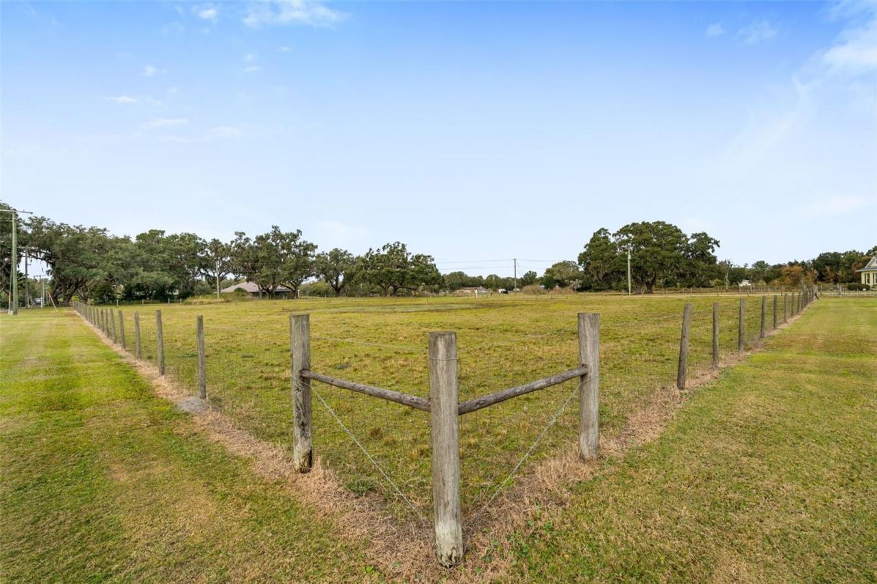 6618 Emma Jane Lane, Plant City, FL 33565 Photo