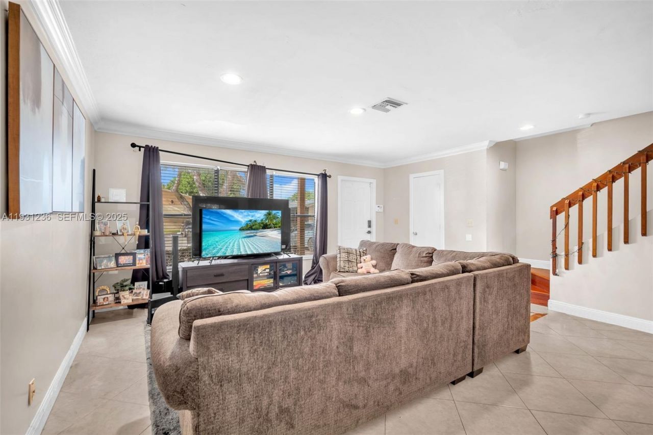 3370 N Beau Rivage Dr, Unit 3N, Pompano Beach, FL 33064 Photo