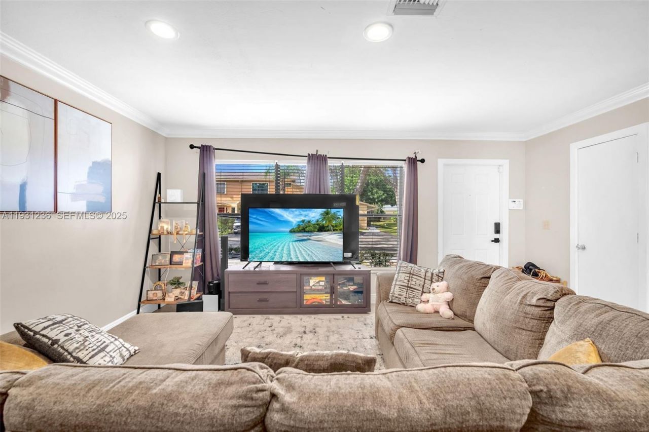 3370 N Beau Rivage Dr, Unit 3N, Pompano Beach, FL 33064 Photo