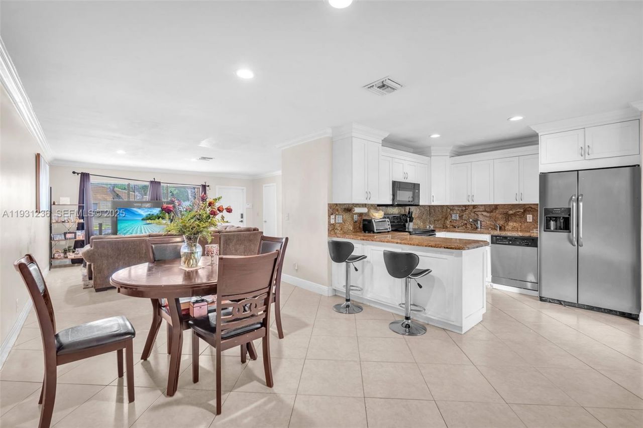 3370 N Beau Rivage Dr, Unit 3N, Pompano Beach, FL 33064 Photo