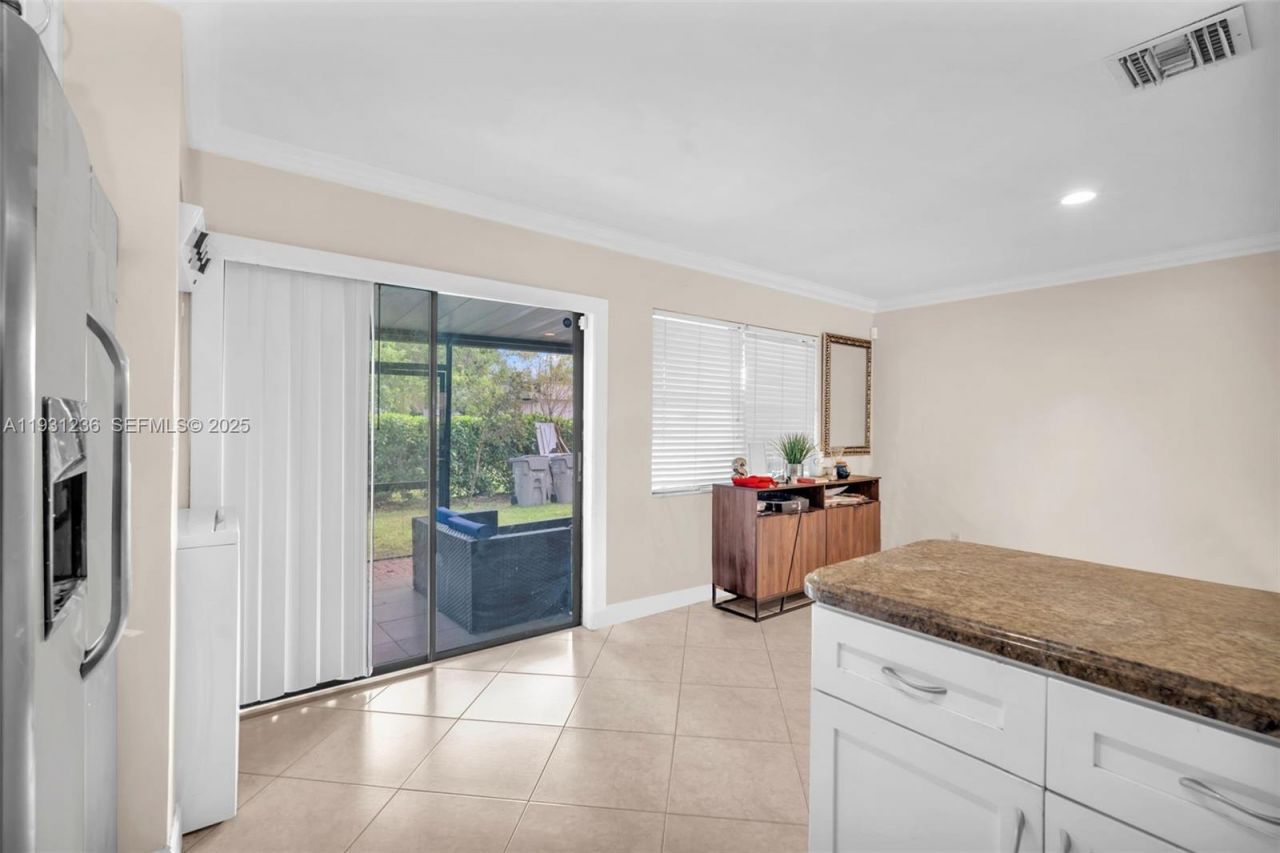 3370 N Beau Rivage Dr, Unit 3N, Pompano Beach, FL 33064 Photo