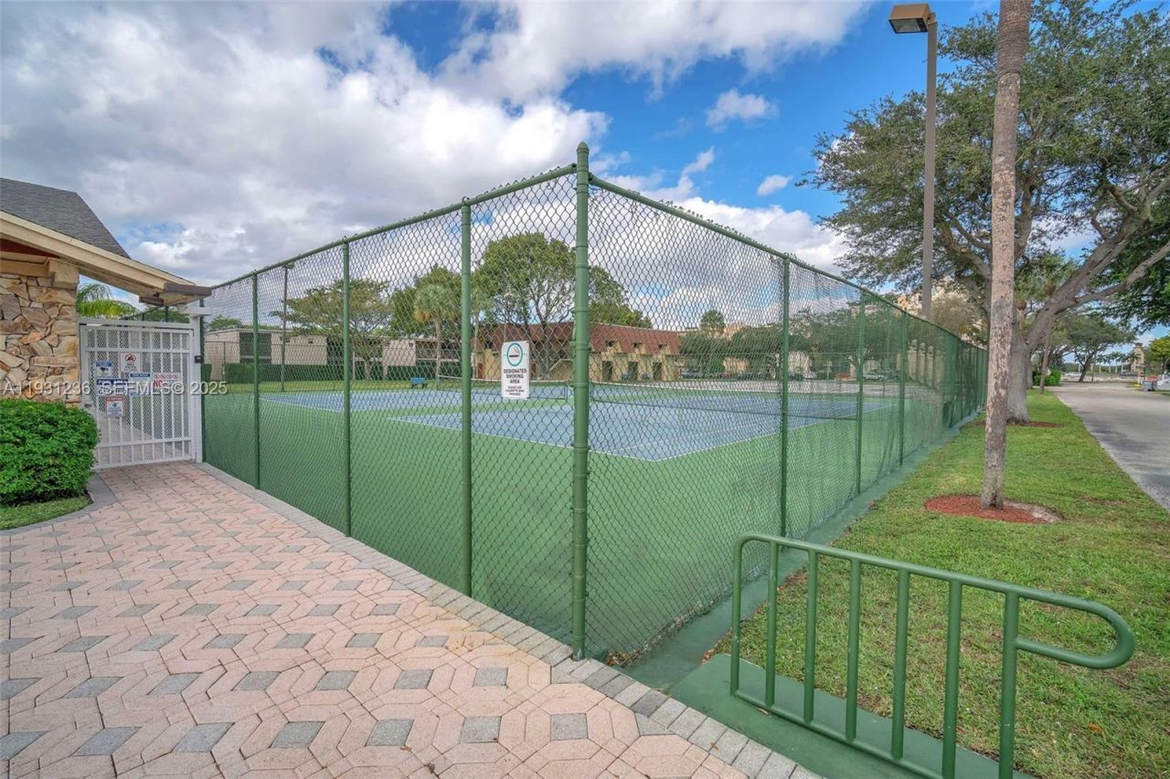 3370 N Beau Rivage Dr, Unit 3N, Pompano Beach, FL 33064 Photo