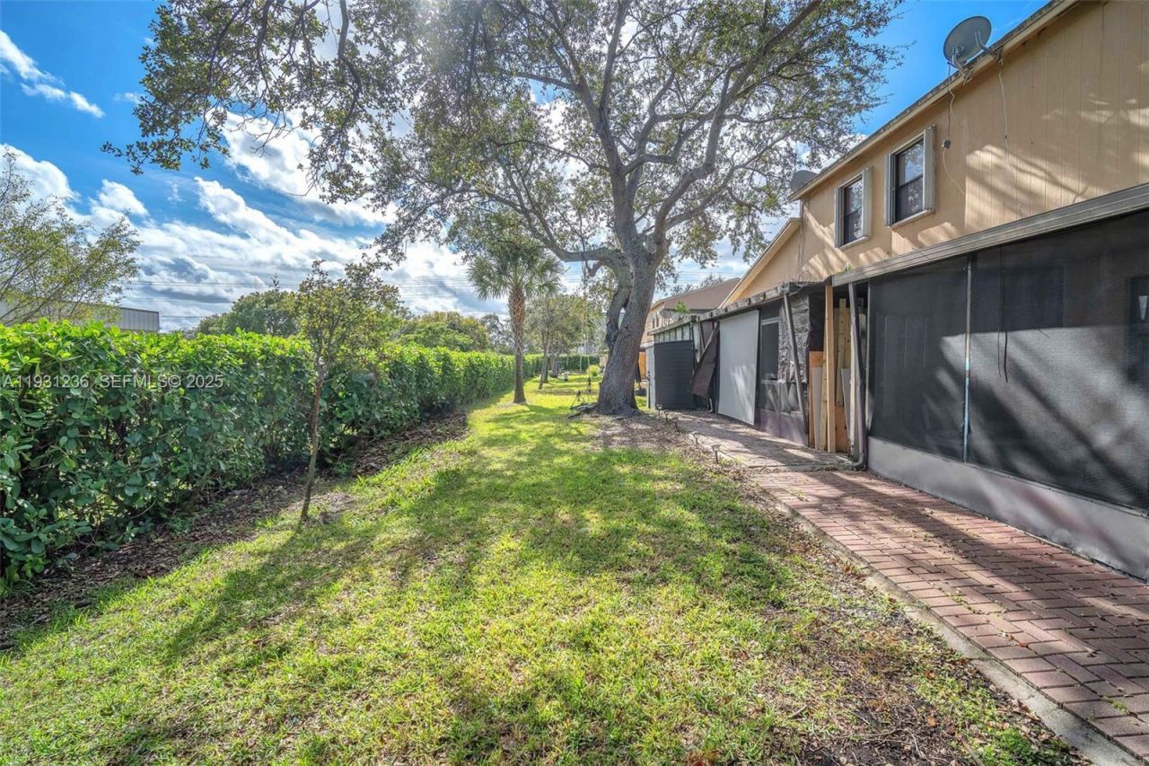 3370 N Beau Rivage Dr, Unit 3N, Pompano Beach, FL 33064 Photo