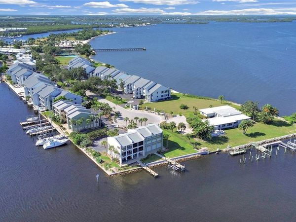 907 BAHIA DEL SOL DRIVE, Unit 907, RUSKIN, FL 33570