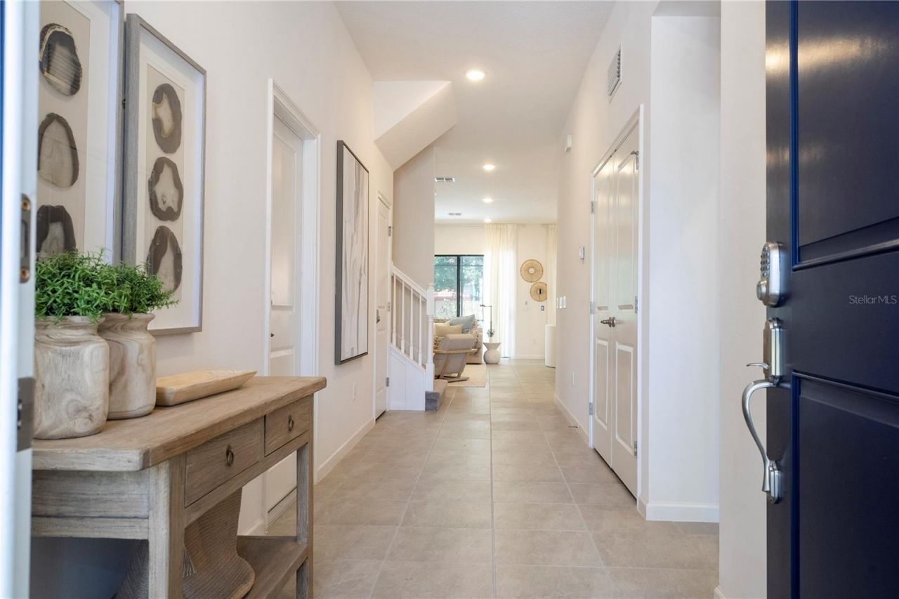 5887 High Seas Drive, Orlando, FL 32821 Photo