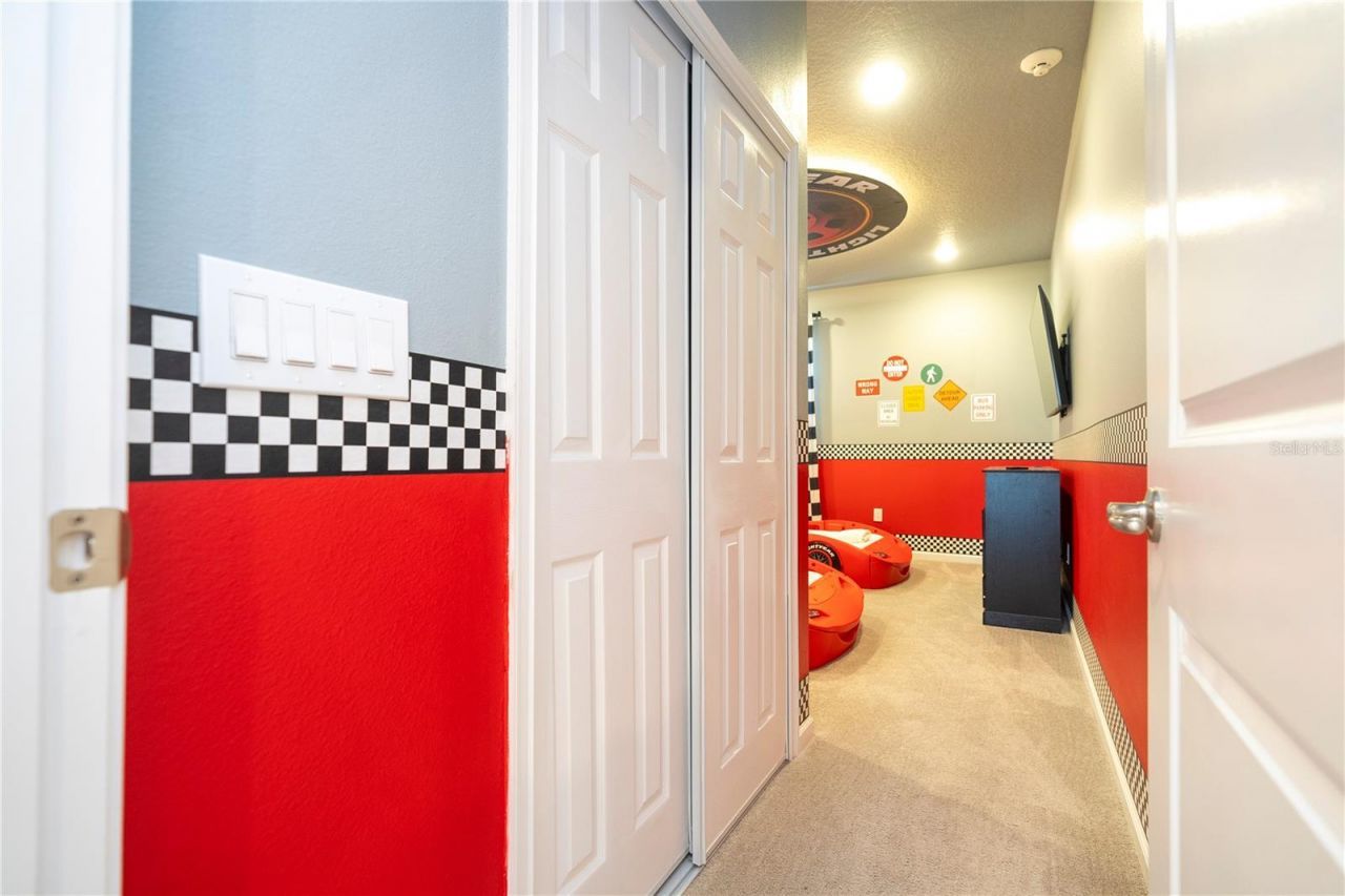 5887 High Seas Drive, Orlando, FL 32821 Photo