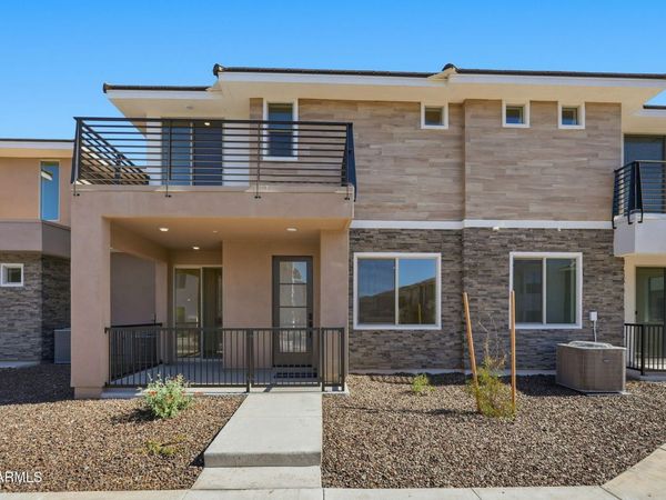 2121 W Sonoran Desert Drive, Unit 125, Phoenix, AZ 85085