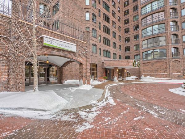 1201 Yale Place, Unit A100, Minneapolis, MN 55403