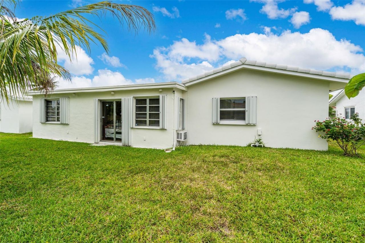 7500 NW 66th Terrace, Tamarac, FL 33321 Photo