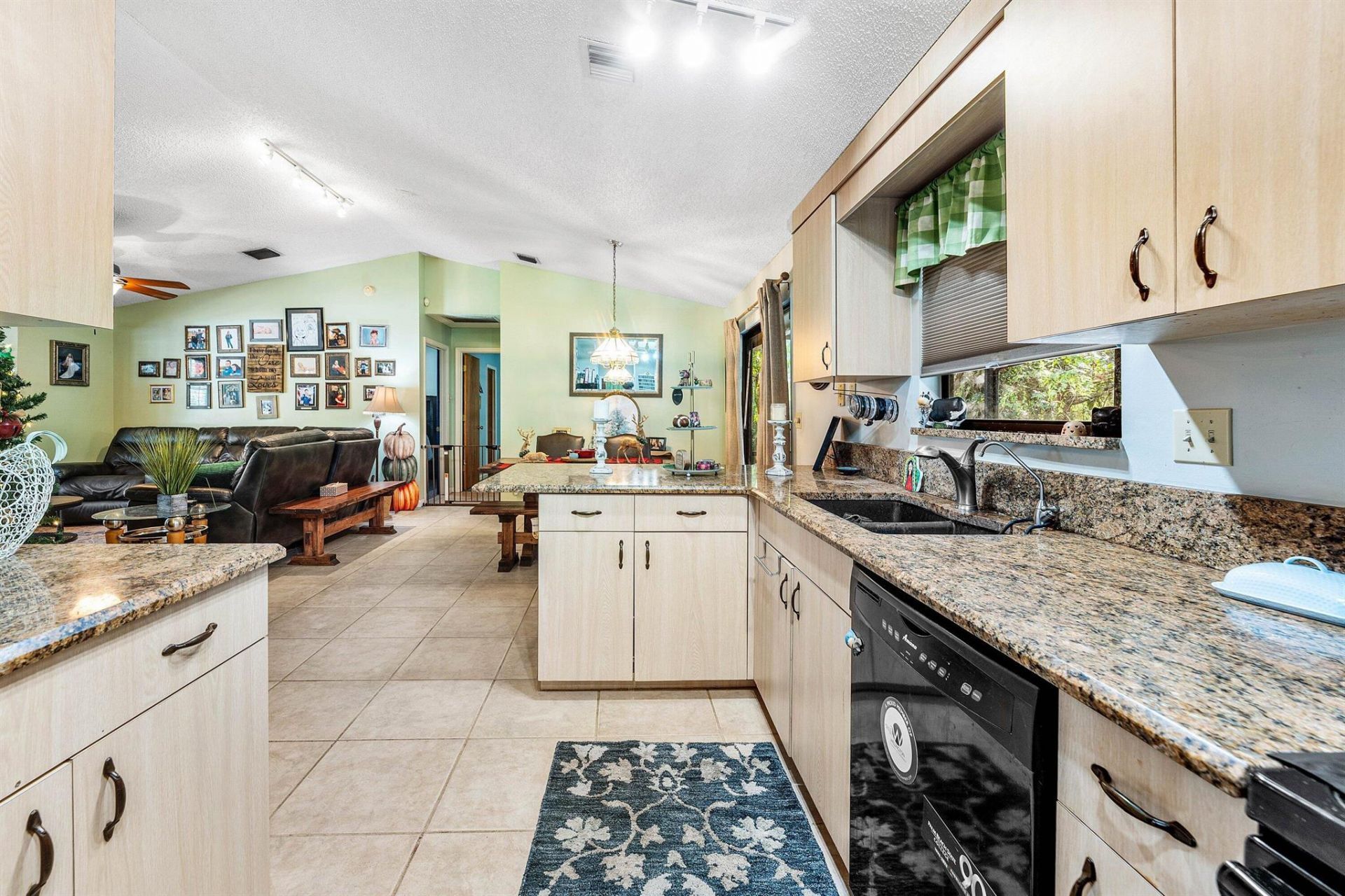 16744 E Lancashire Drive, Loxahatchee, FL 33470 Photo