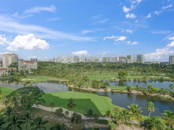 19501 W Country Club Dr, Unit 1202, Aventura, FL 33180