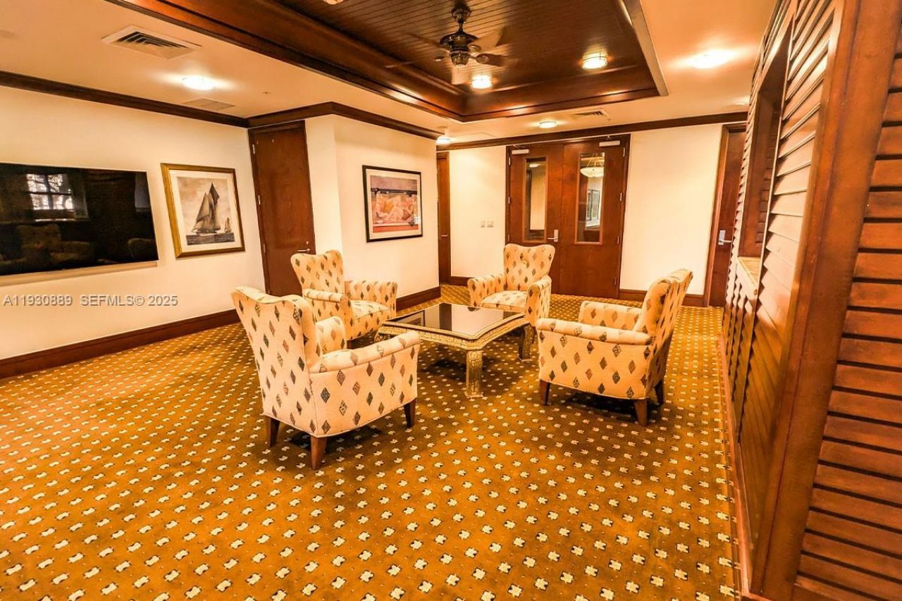 19501 W Country Club Dr, Unit 1202, Aventura, FL 33180 Photo