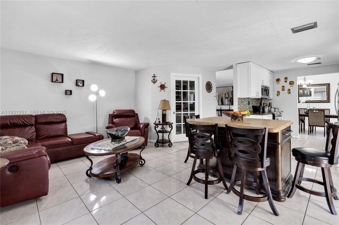 5308 SW 117th Ave, Cooper City, FL 33330 Photo