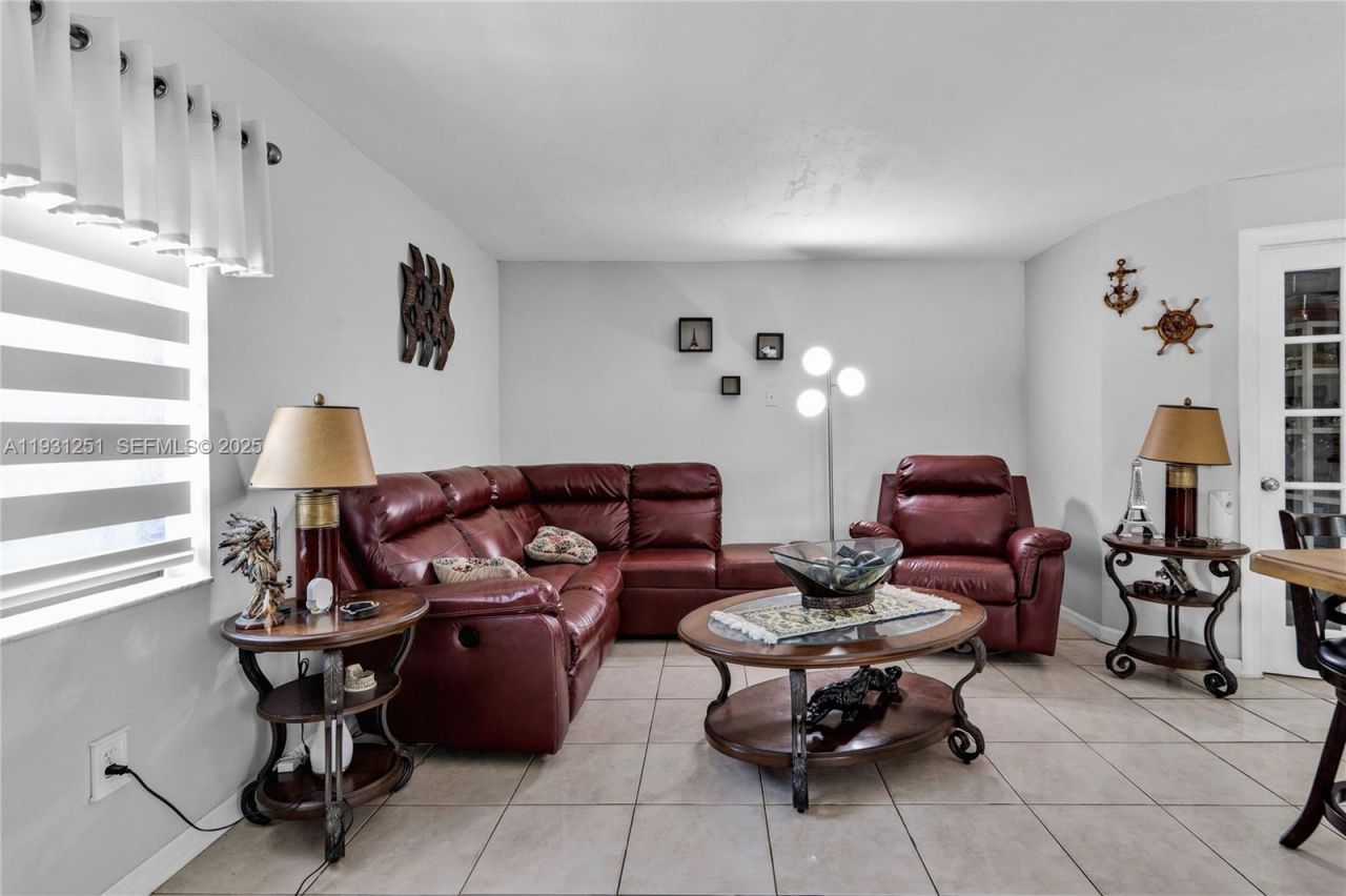 5308 SW 117th Ave, Cooper City, FL 33330 Photo