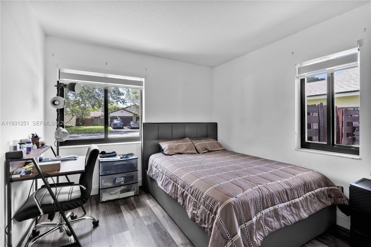 5308 SW 117th Ave, Cooper City, FL 33330 Photo
