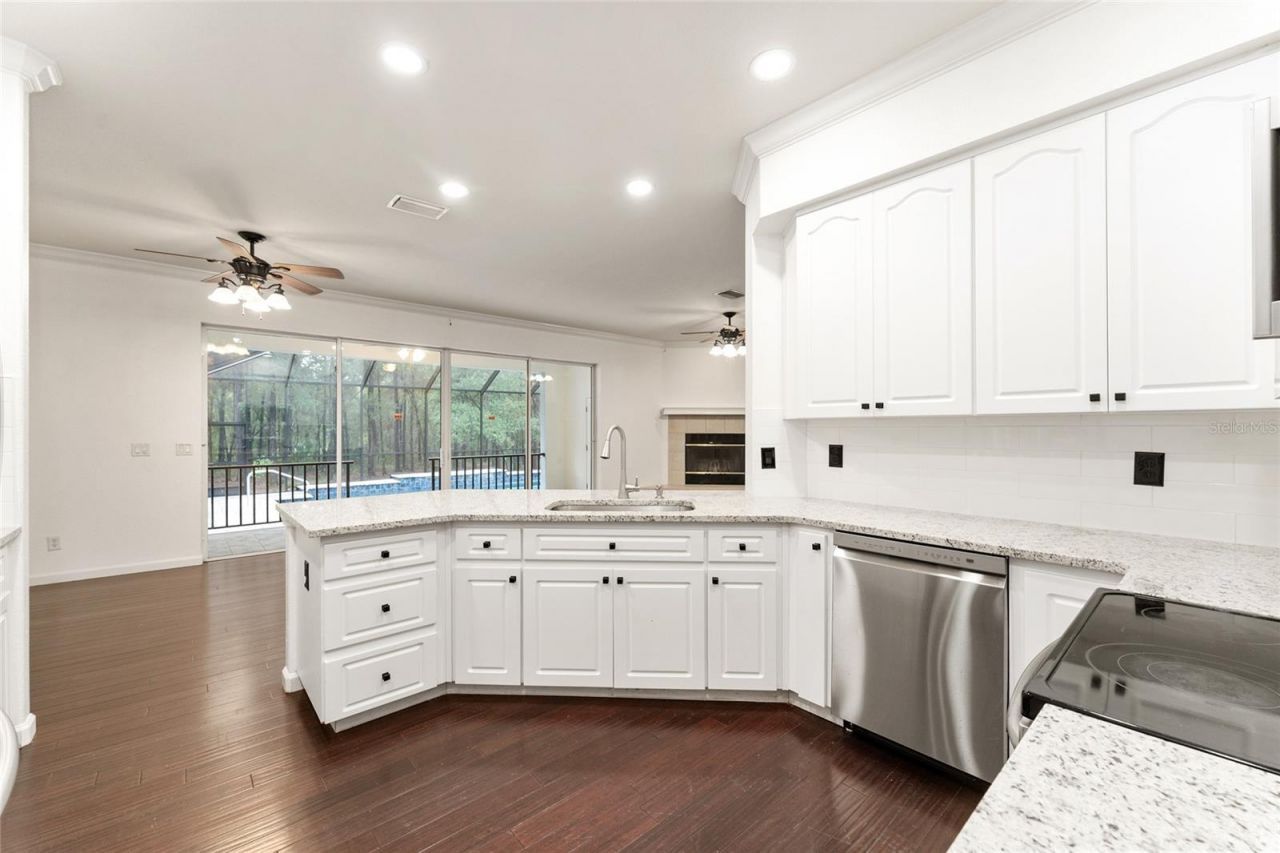 1520 W Redding St, Hernando, FL 34442 Photo