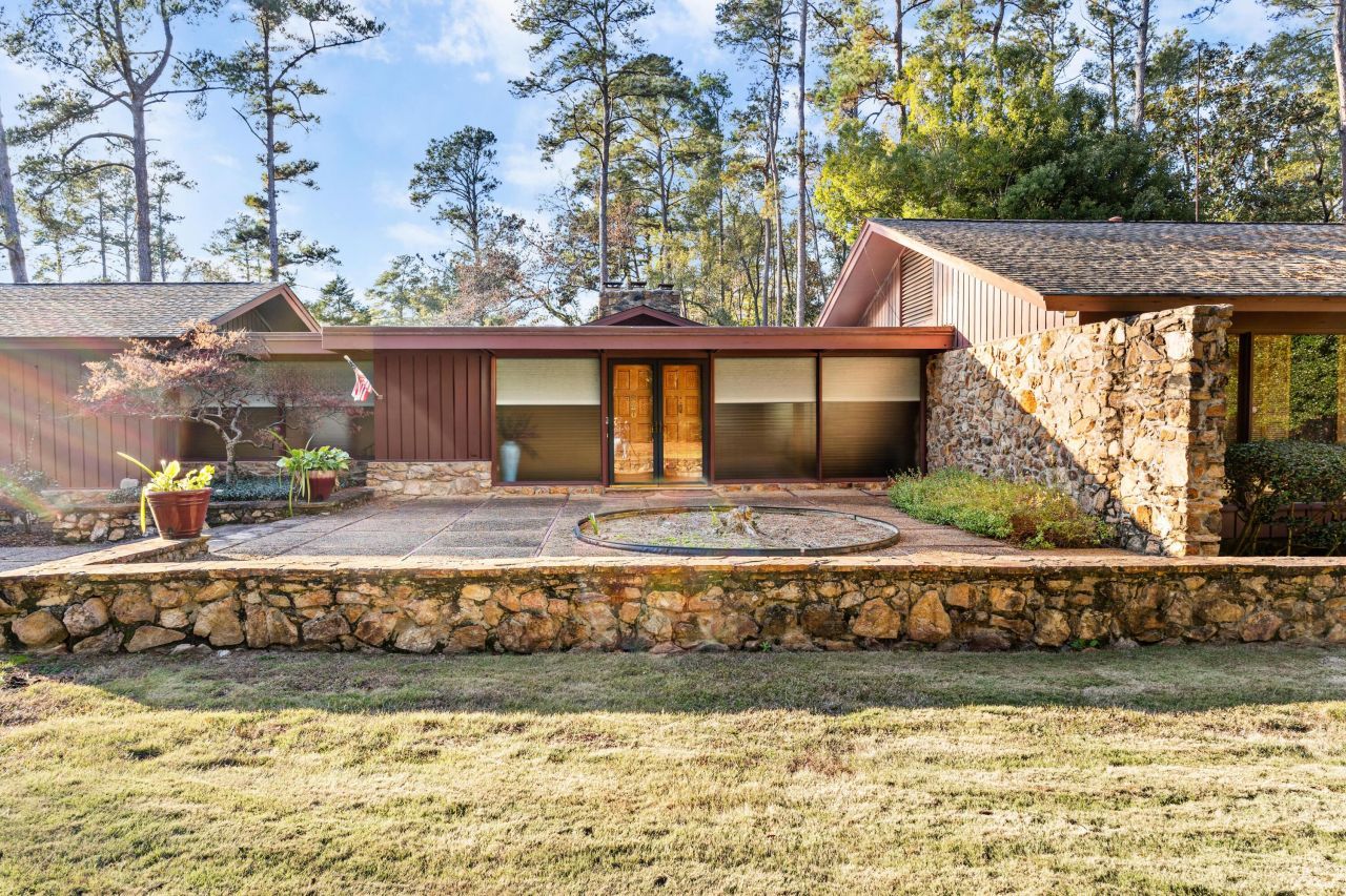 280 NW Livingston Terrace Photo 1