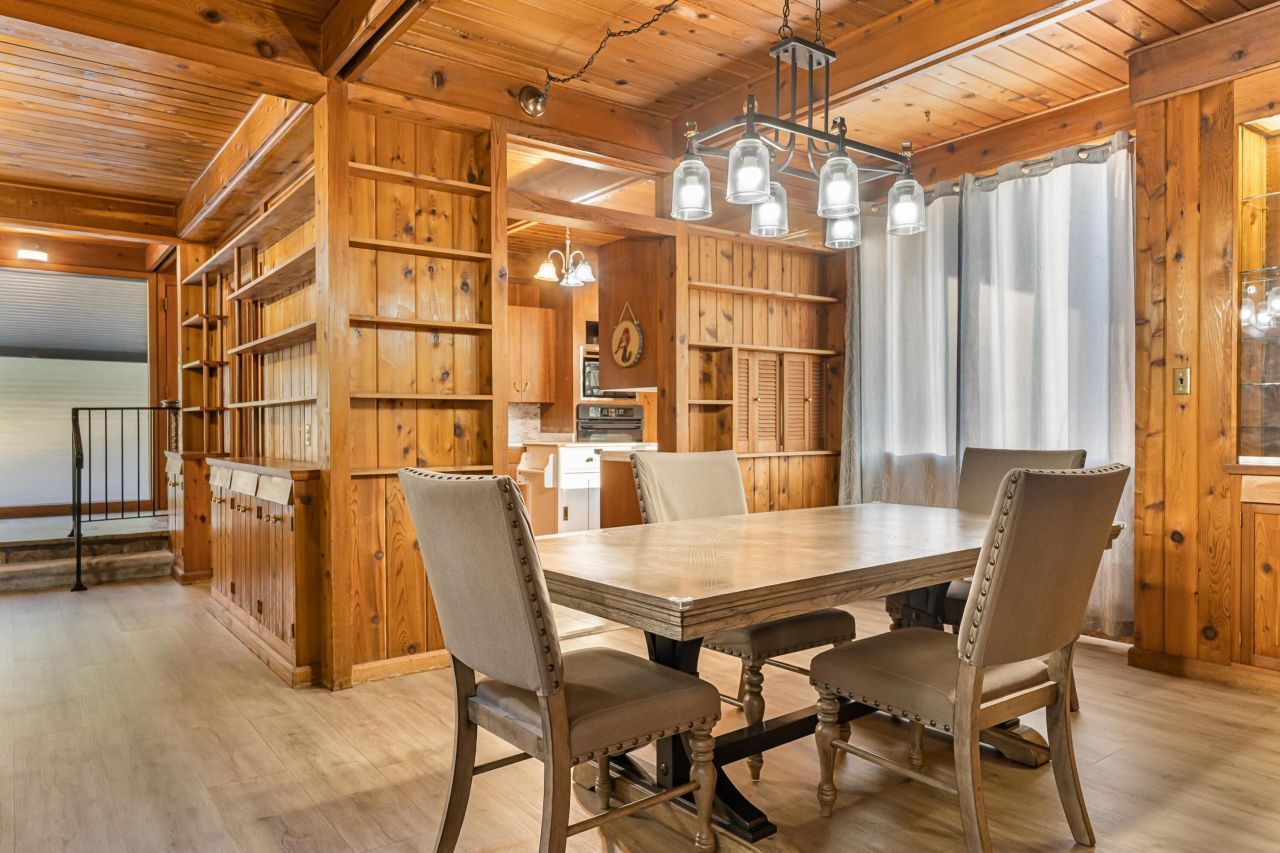 280 NW Livingston Terrace Photo 25