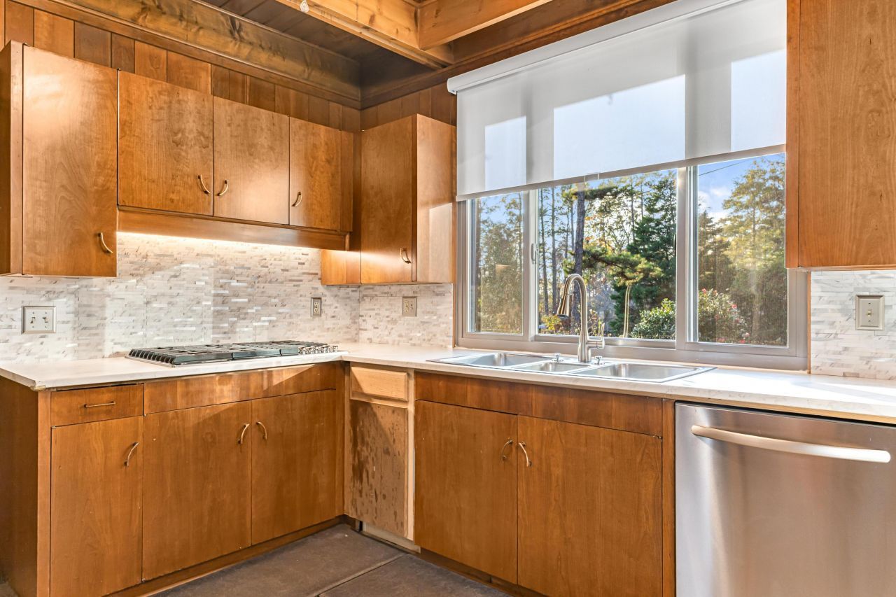 280 NW Livingston Terrace Photo 35