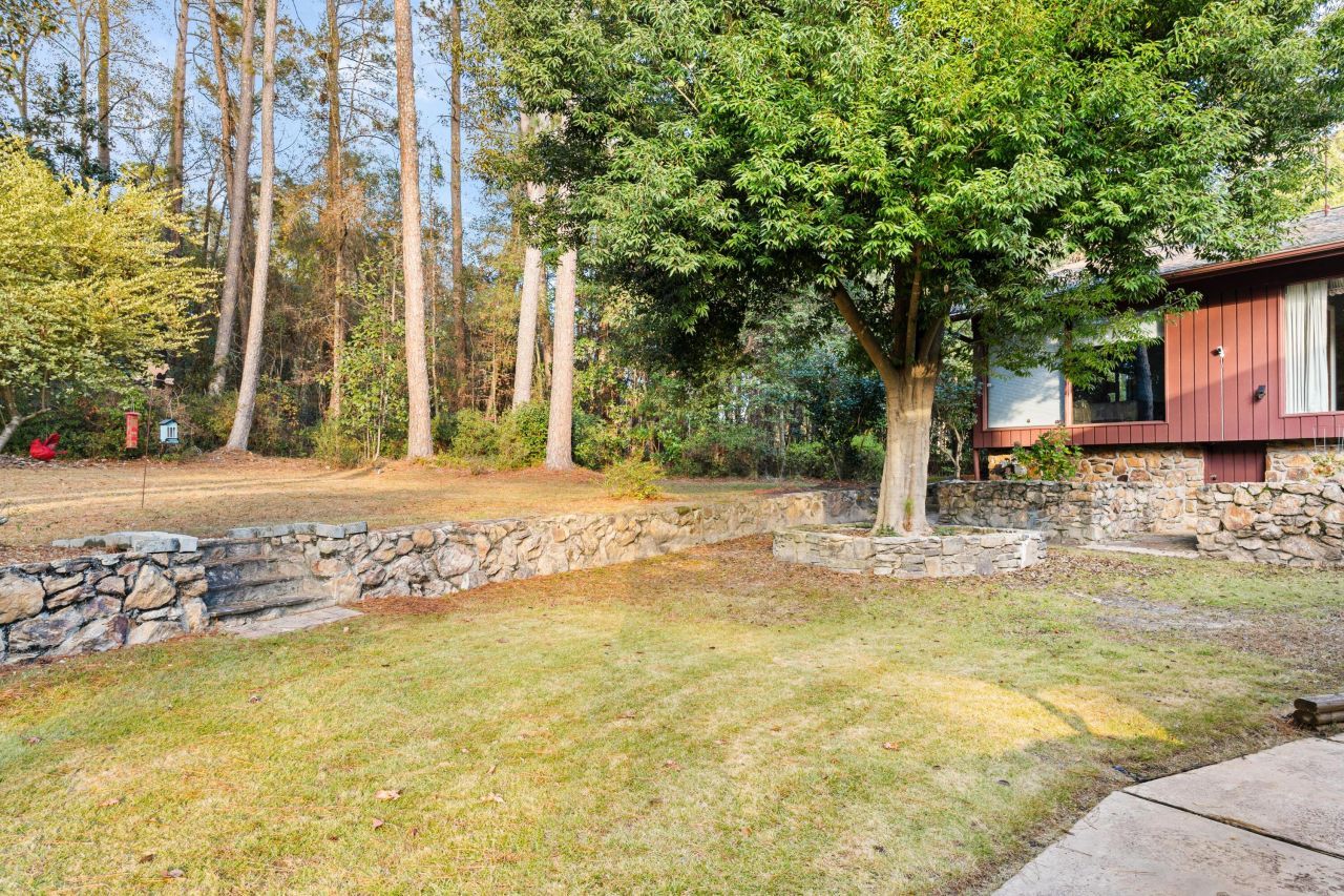 280 NW Livingston Terrace Photo 36