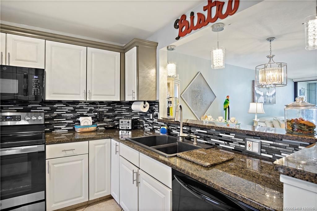 9940 S Ocean Drive, Unit 309, Jensen Beach, FL 34957 Photo