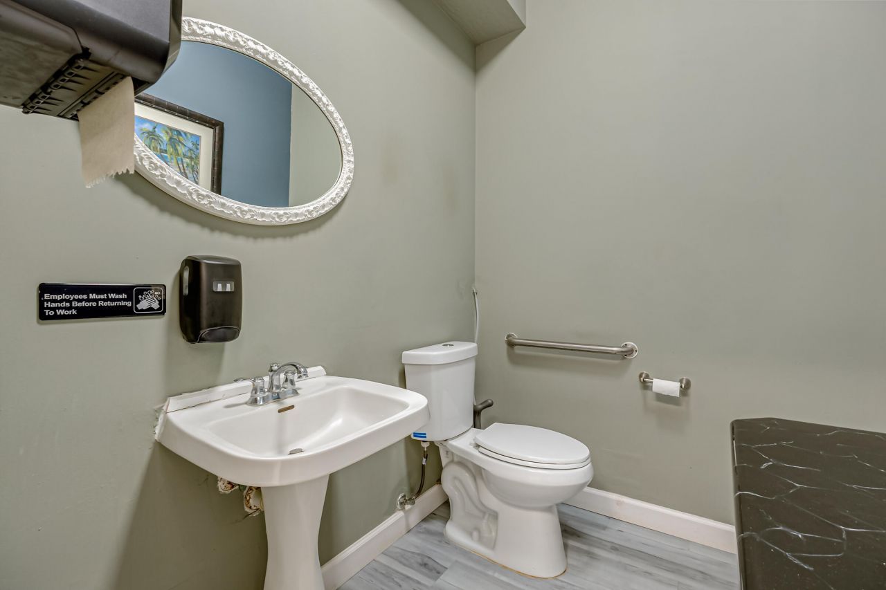 5935 S Hwy A1a, Melbourne Beach, FL 32951 Photo