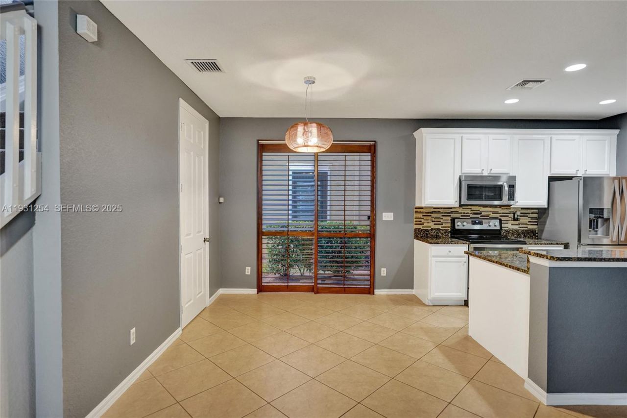 2057 SE Avon Park Dr, Port Saint Lucie, FL 34952 Photo