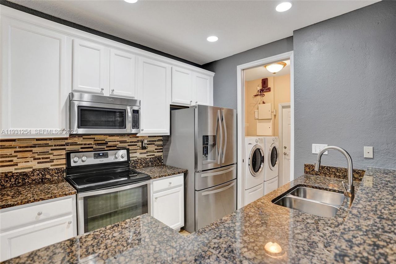 2057 SE Avon Park Dr, Port Saint Lucie, FL 34952 Photo