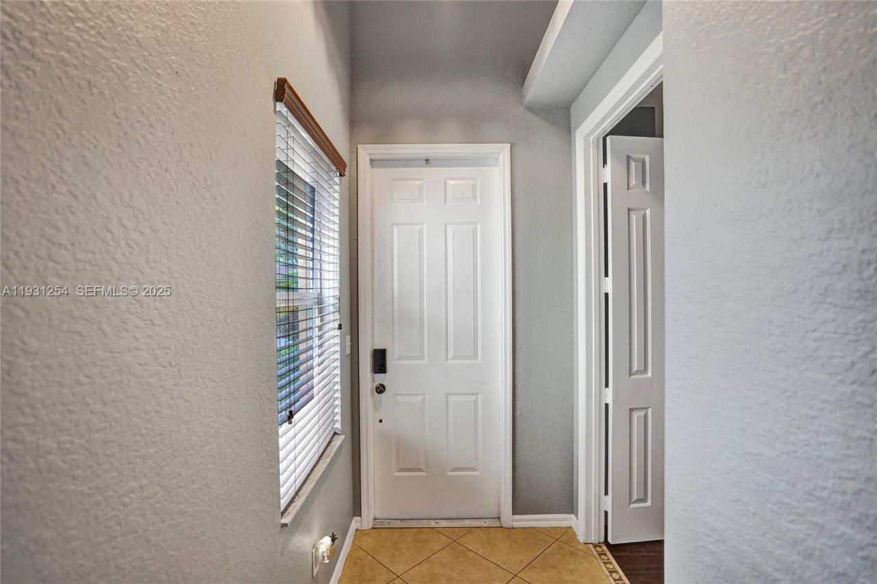 2057 SE Avon Park Dr, Port Saint Lucie, FL 34952 Photo