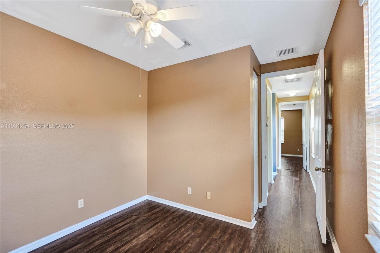 2057 SE Avon Park Dr, Port Saint Lucie, FL 34952 Photo