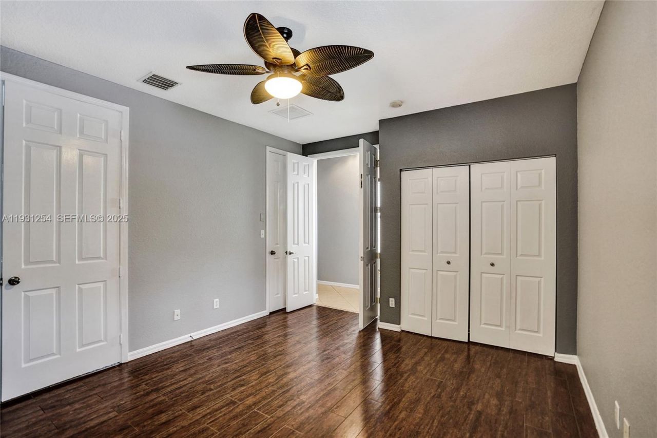 2057 SE Avon Park Dr, Port Saint Lucie, FL 34952 Photo