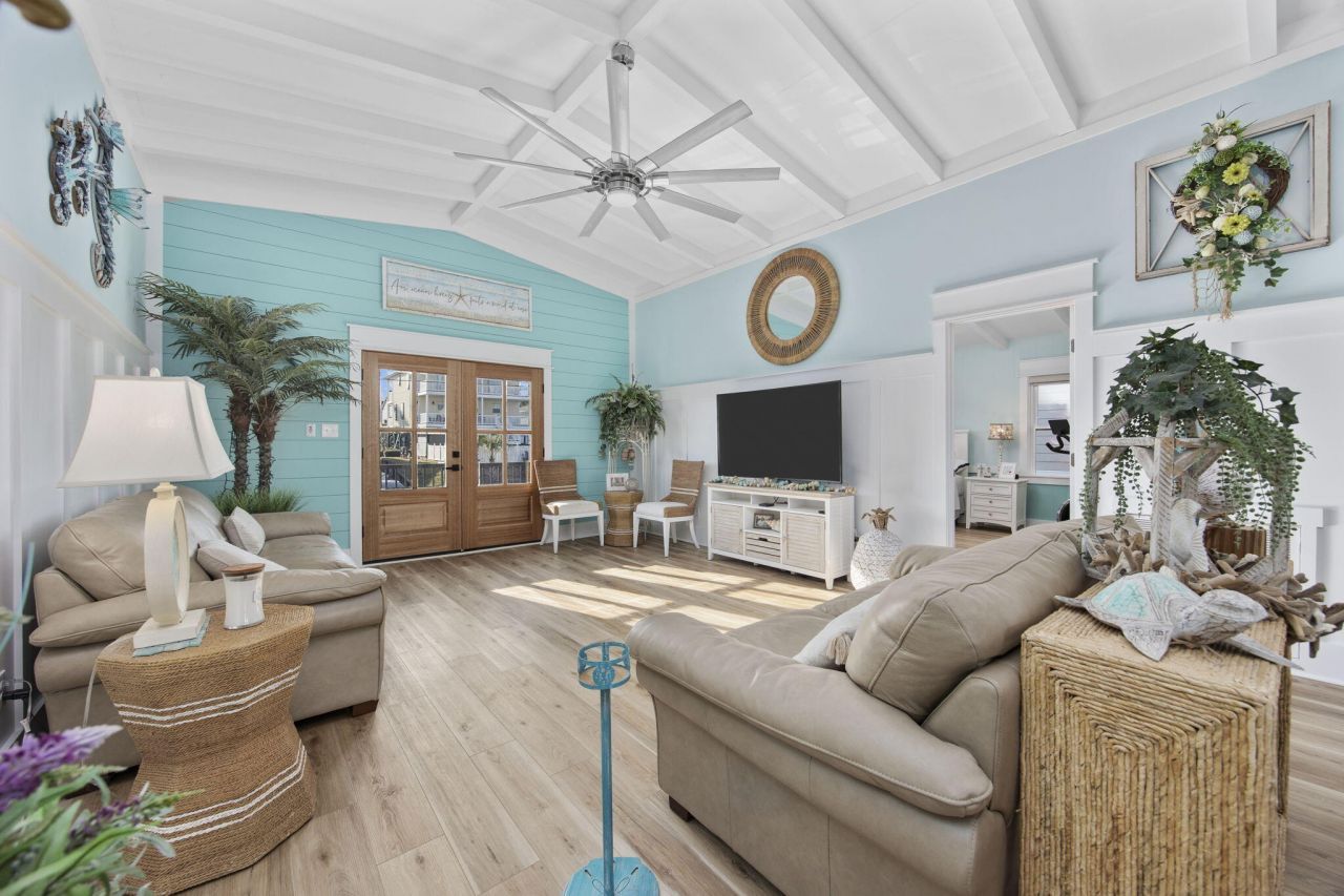 414 S Dogwood Drive Photo 29