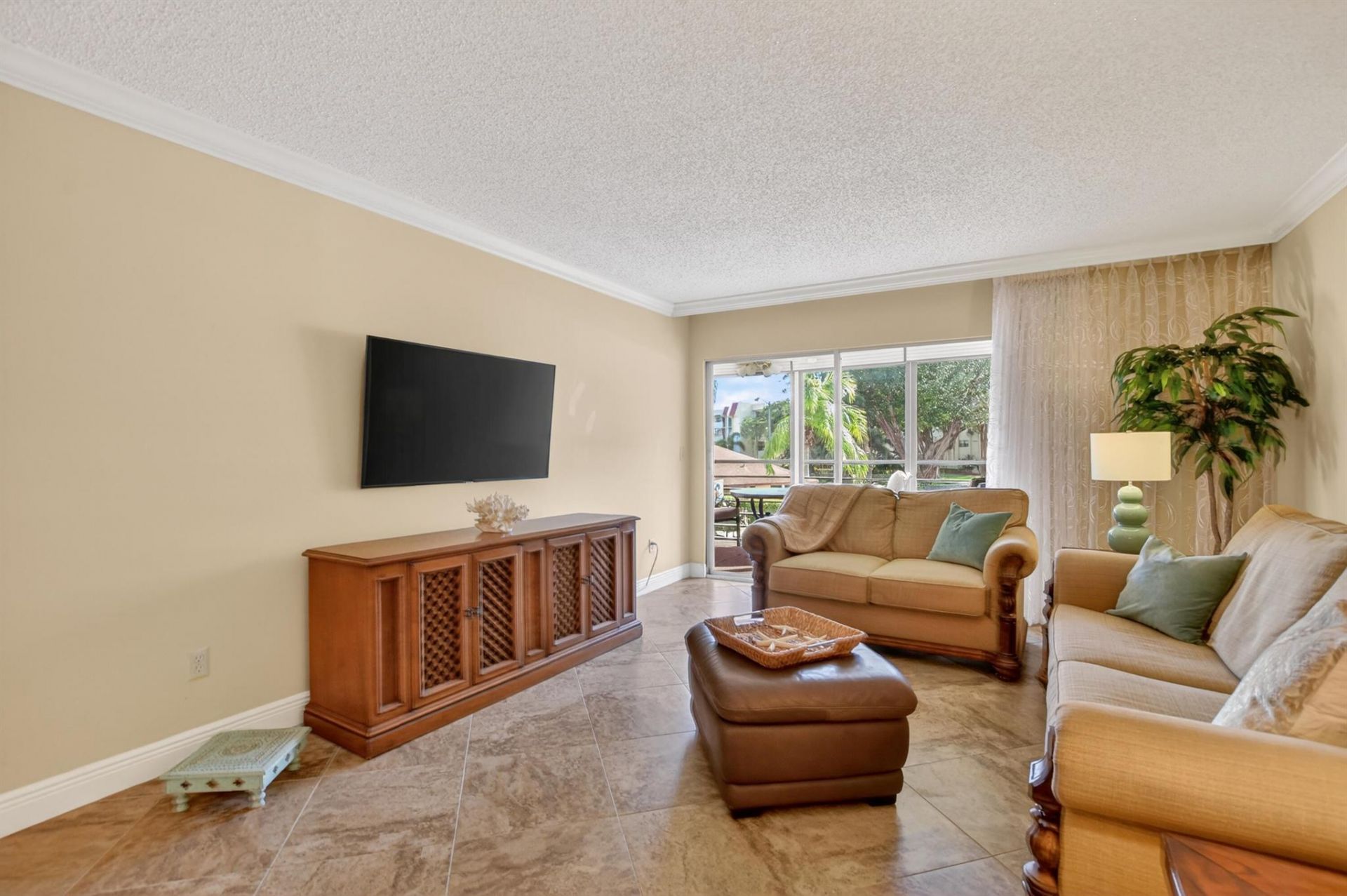 23345 Carolwood Lane, Unit 205, Boca Raton, FL 33428 Photo